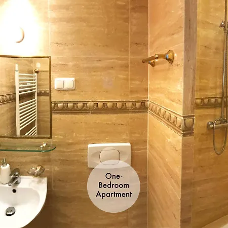 Quiet In Tempelhof Appartement *