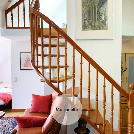 Quiet In Tempelhof *