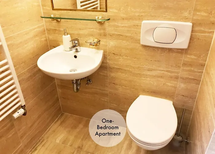 Quiet In Tempelhof *