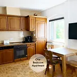 Quiet In Tempelhof Apartment