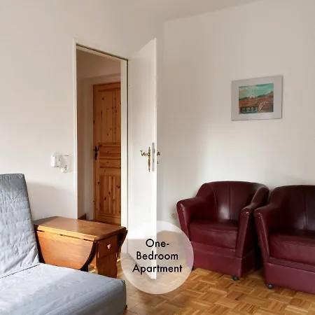 Quiet In Tempelhof Appartamento Berlino