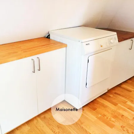 Quiet In Tempelhof *